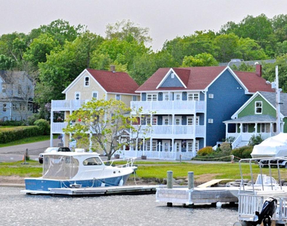 Baddeck Inlet The Water'S Edge Inn & Gallery מראה חיצוני תמונה
