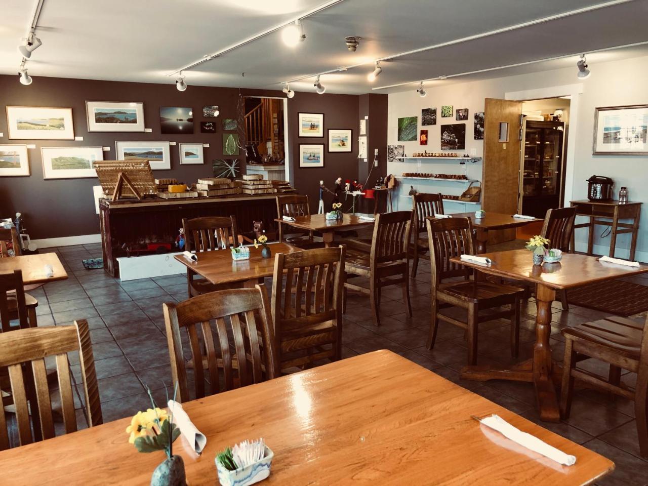 Baddeck Inlet The Water'S Edge Inn & Gallery מראה חיצוני תמונה